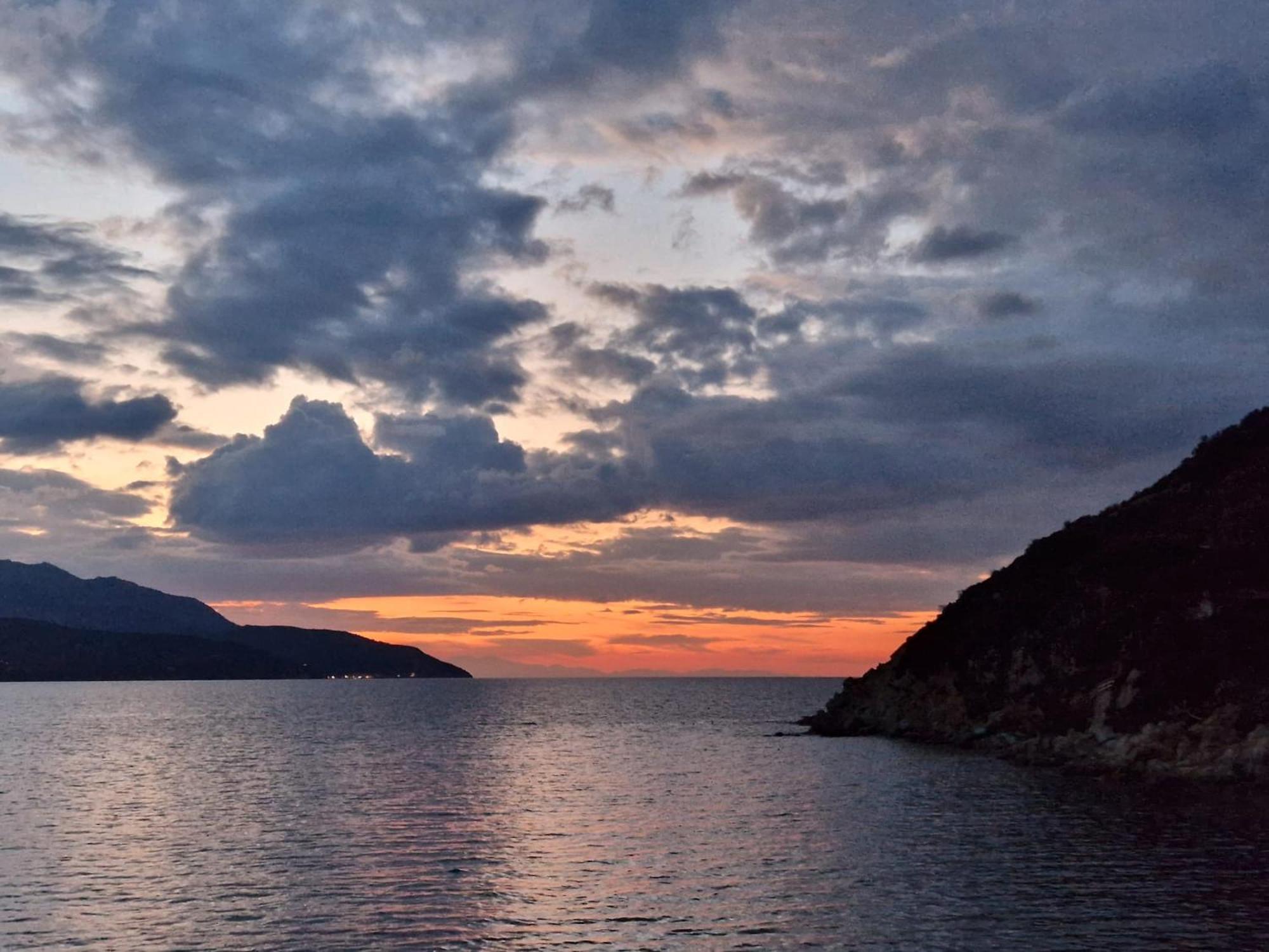 Апартаменты La Terrazza Sul Forno - Goelba Портоферрайо Экстерьер фото